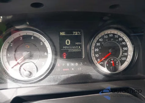 2016 Ram 1500 Tradesman z USA, uszkodzony, nr VIN 1C6RR6KG6GS339720